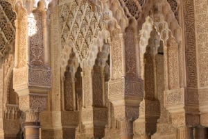 Prachtige versieringen in het Alhambra